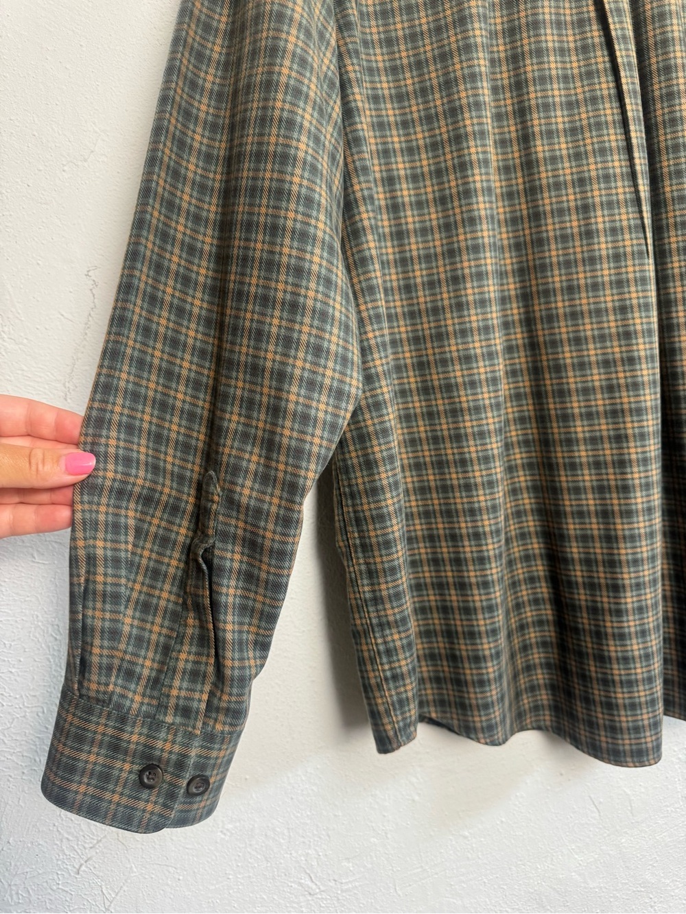 LL BEAN Traditional Fit Plaid Flannel Button Down Long Sleeve Shirt - Picture 6 of 7